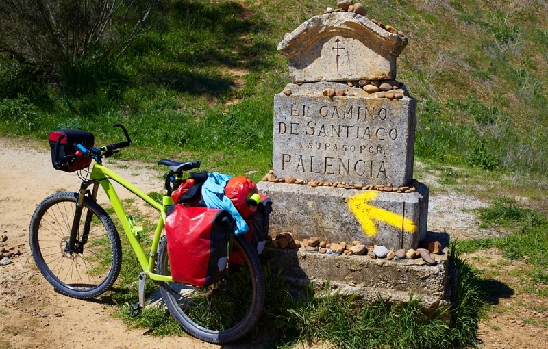 Vive la Experiencia Única de Recorrer el Camino de Santiago en Bicicleta