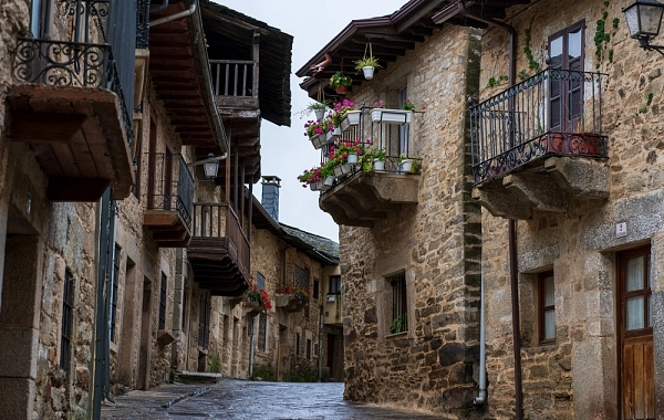 Puebla de Sanabria - Santiago de Compostela by Bike