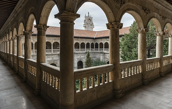 CF03P - Paradores: León - Santiago de Compostela en Bici